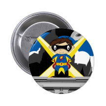 Menino do super-herói no telhado boton