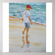 menino em uma praia 2 posteres