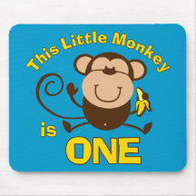 Menino pequeno Mousepad do primeiro aniversario do
