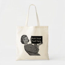 Mulher retro com uma prancheta bolsas para compras