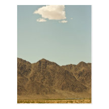 Nuvem sobre o deserto e as montanhas de Nevada Cartão Postal