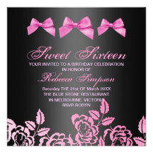 O arco do rosa/preto & aniversário do doce do rosa convites personalizado