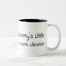 O bibliotecário académico pequeno da mamã caneca