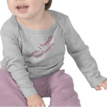 O design de uma criança tshirt