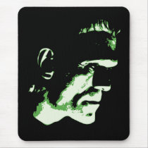 O Dia das Bruxas - Franky verde mousepads