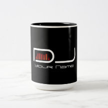 O DJ legal agride Caneca