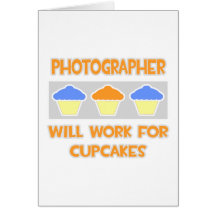 O fotógrafo… trabalhará para cupcakes cartao