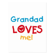 O Grandad ama-me t-shirt e presentes Cartões Postais