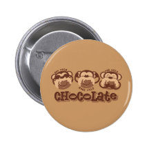 O macaco vê o chocolate boton