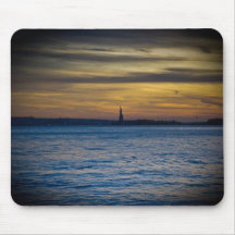 Olhando New York Mousepad
