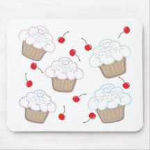 Os cupcakes com Pastel polvilham & cerejas Mousepad