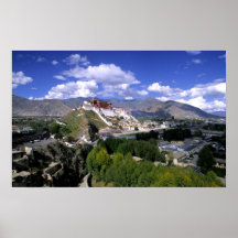 Palácio de Potala na cordilheira do aher Posters