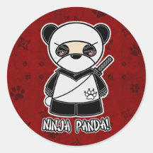Panda de Ninja! Na etiqueta vermelha Adesivo Em Formato Redondo
