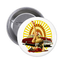 Pin de hot rod acima da menina botons