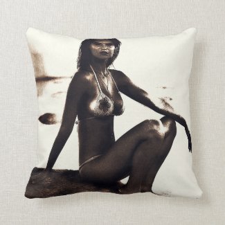 POLLY THROW PILLOWS