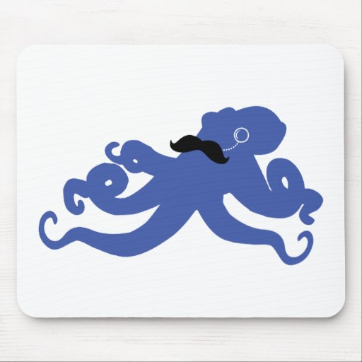 polvo mustached com um mousepad do monocle
