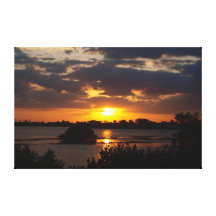 Por do sol roxo de ardência impressão de canvas envolvida