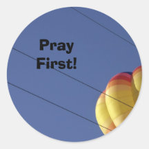 Pray a primeira etiqueta do balão adesivos em formato redondos