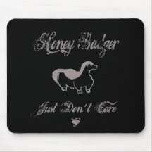 Preto do texugo de mel mousepads