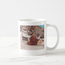 Pug em uma caneca