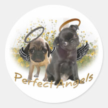Pugs perfeitos do anjo adesivos em formato redondos