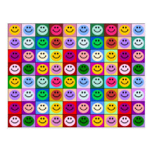Quadrados do smiley face do arco-íris cartoes postais