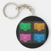 Quatro câmeras retros coloridas chaveiros