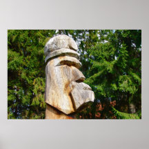 Romania, escultura de madeira, cabeça do rei Vlad Posters