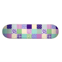 Rosa Pastel e quadrados femininos roxos do teste p Skates