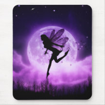 Serenidade procurando mouse pads