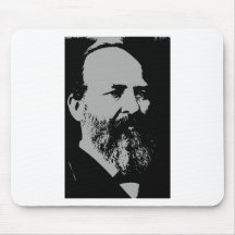 Silhueta de James A. Mousepad