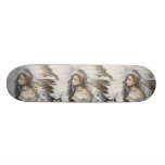 Skate nativo dos grafites da mulher
