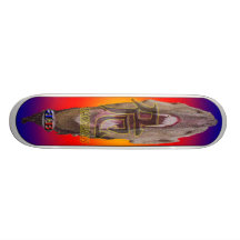 Skate perigoso do filhote de cachorro