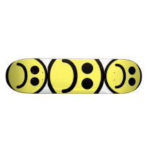 Smiley face triste amarelo skates
