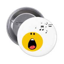 Smiley que canta seu pouco coração para fora boton