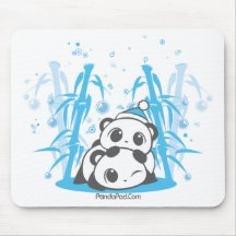 Sob o mousepad de bambu da árvore