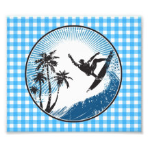 Surfista surfando artes de fotos
