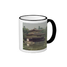 Templo de Kinkaku dedicado à memória Caneca