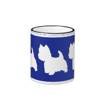 Westie mostra em silhueta o branco no azul caneca