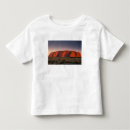 Pesquisar por monolito camisetas Uluru
