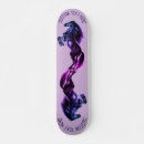 Pesquisar por cavalo preto skates Animal