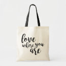 Pesquisar por frases bolsas tote Aspas