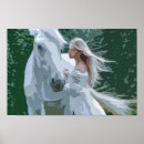 Pesquisar por mulher com cavalo branco pôsteres Pônei