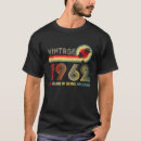 Pesquisar por 60 anos velha aniversário camisetas Incrível
