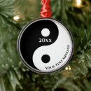 Pesquisar por símbolo de yang do yin ornamentos Preto e branco