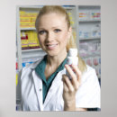 Pesquisar por farmacêuticos pôsteres Olhando a câmera