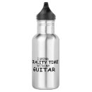 Pesquisar por guitarra garrafa agua Guitarrista