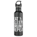 Pesquisar por baterista garrafa agua Músico