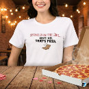 Pesquisar por amor está no ar camisetas Engraçado