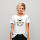 Pesquisar por a sátira camisetas For her